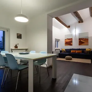 Arela Apartment