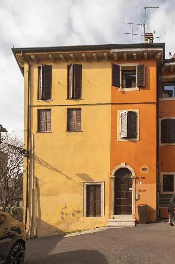 Vicolo Zini Apartments Verona